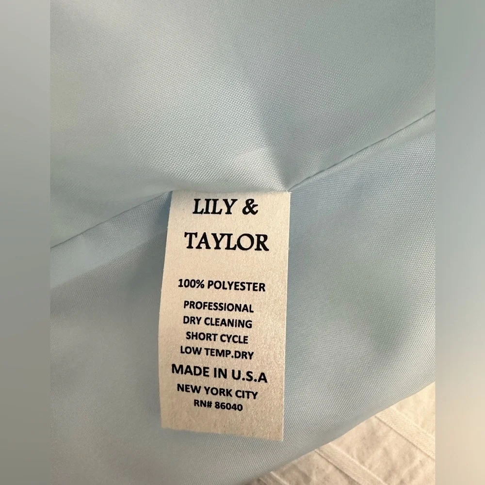 Lily & Taylor New York GORGEOUS LUXURY Women’s Suit 2pcs Size  6 Couture - Picture 8 of 13